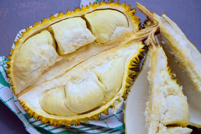 Opengesneden durian