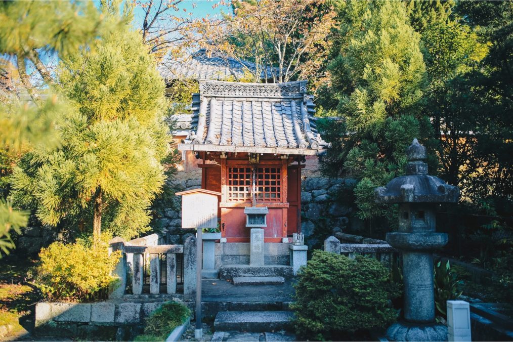 Kleine Shrine in Gion