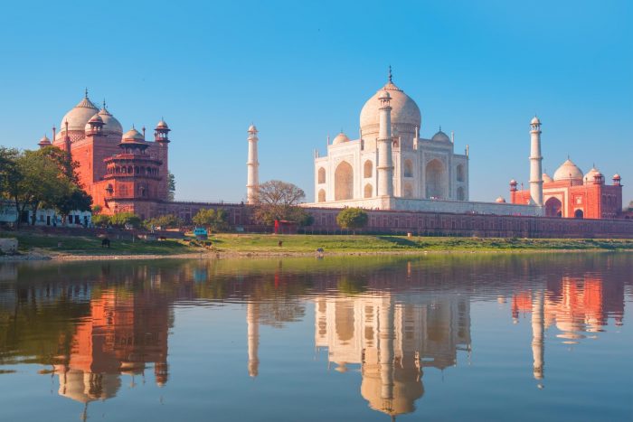 Taj Mahal en de poorten