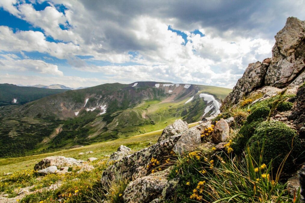 Uitzicht over de horizon in het Rocky Mountain National Park