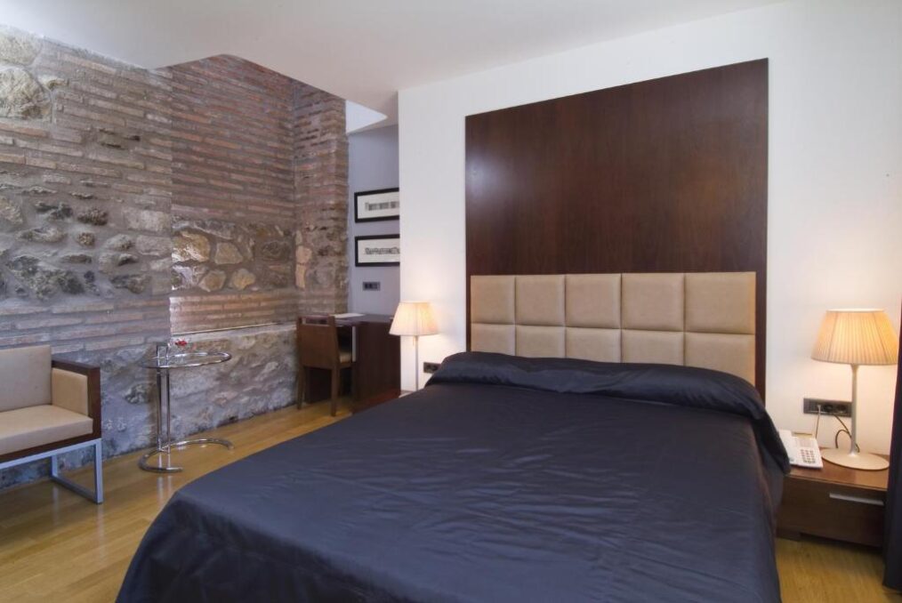Split Hotels - Kamer en bed in Vestibul Palace & Villa